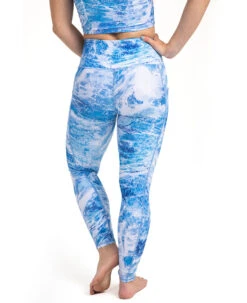 Realtree Women's Midi Tank Sports Bra | Aspect -Realtree Aspect Workout 880x10807 21180.1683038021