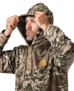 Realtree Men's Green Performance Hoodie | Wav3 -Realtree M10109 WGR HOODIE 66433.1684268600