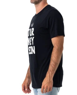 Realtree Men's Turkey SZN Short Sleeve Black Shirt" -Realtree RO171 BK SIDE IMAGE 38463.1684270419