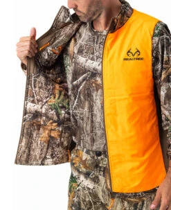 Realtree Men's Camo Pro Staff Reversible Hybrid Puffer Vest 2 Realtree Men's Camo Pro Staff Reversible Hybrid Puffer Vest -Realtree RO530 ED BLAZE REVERSIBLE OPEN 42922.1684270662