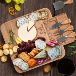 Realtree Bamboo Charcuterie Cheese Board And Knife Set -Realtree RTS BBCSBD NT 92102.1630506806