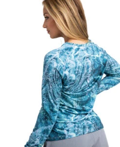 Realtree Fishing Long Sleeve Performance Women's Green Raglan Shirt | COV3 4 Realtree Fishing Long Sleeve Performance Women's Green Raglan Shirt | COV3 -Realtree W106 CG BACK.JPG 82720.1692709791